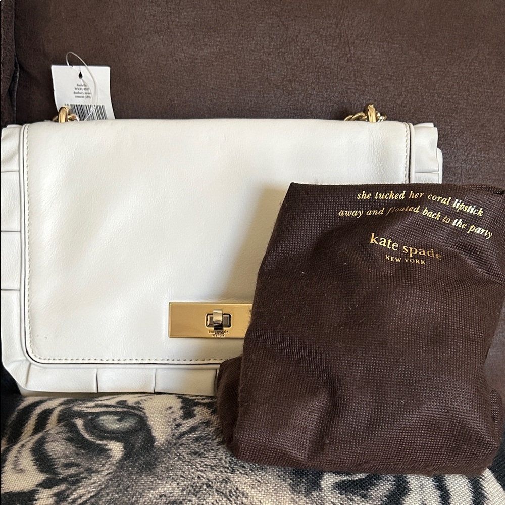 Kate Spade Cream Leather Chain Shoulder Bag .. classy heavy weight 🩷 - Picture 2 of 10
